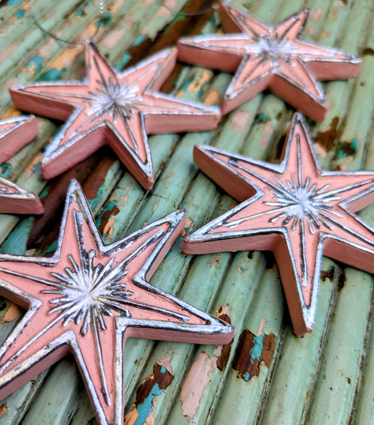 Etoile Star decorations