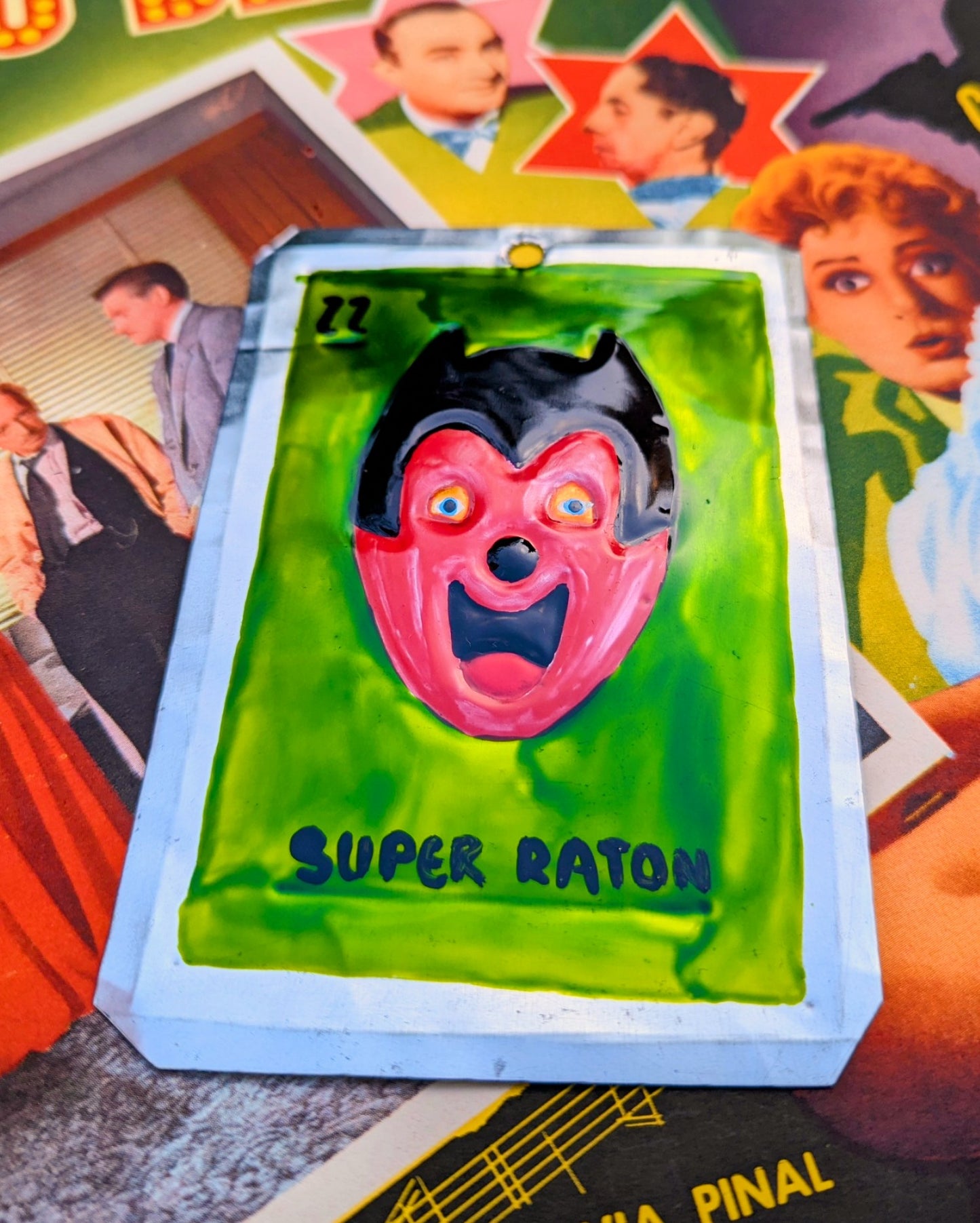 Luchador tin plaques