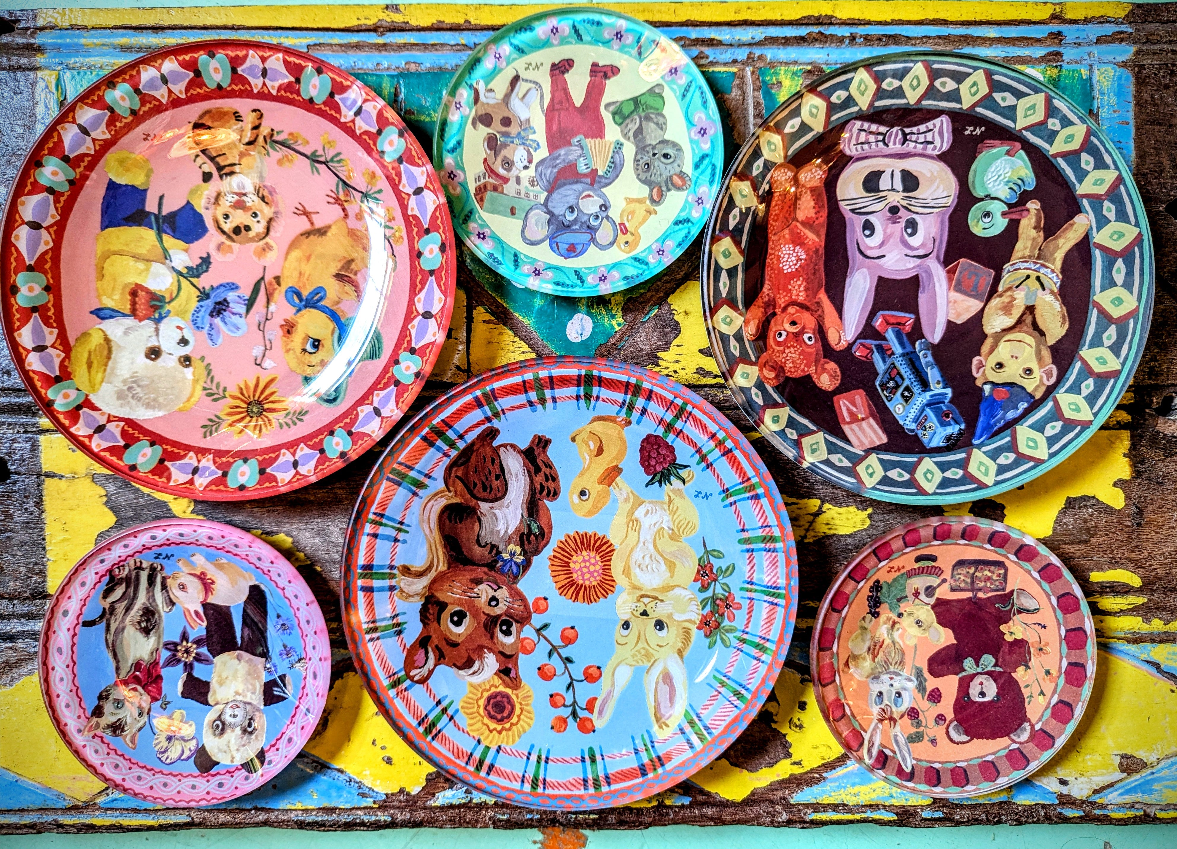 Critters and toys dishes