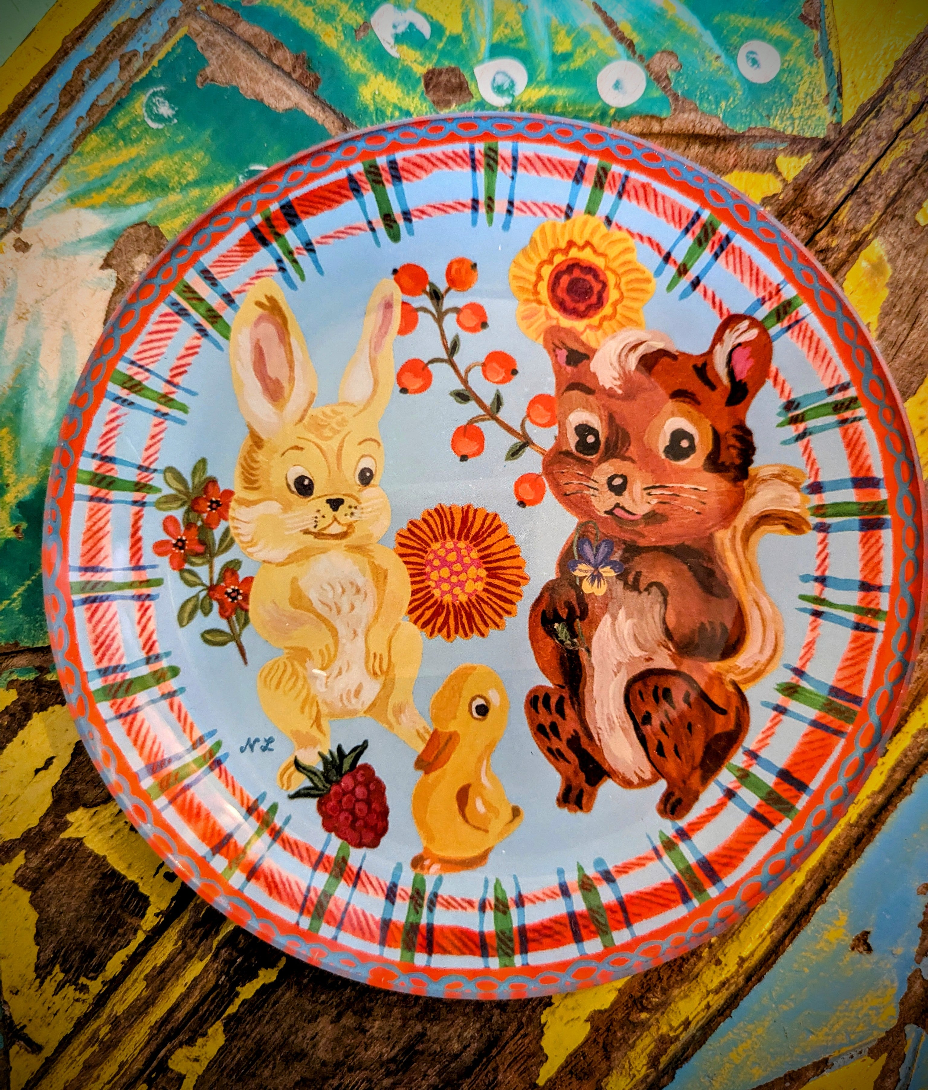 Critters and toys dishes