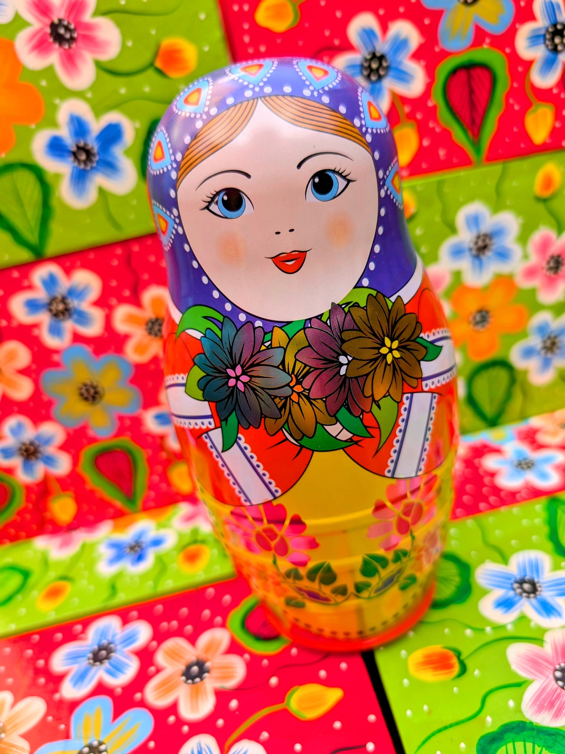 Matryoshka tin toy