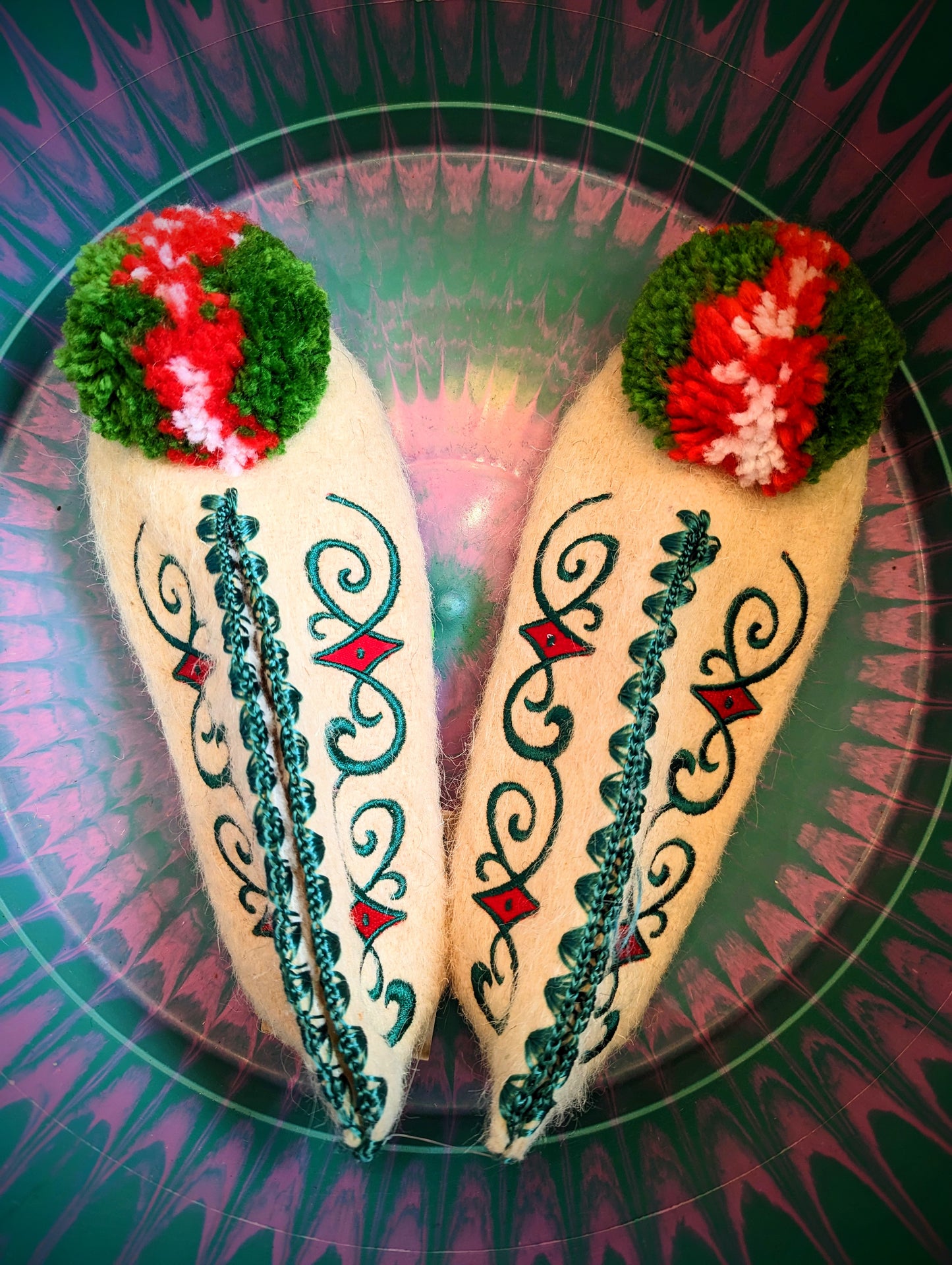 Greek pom pom slippers - size 36