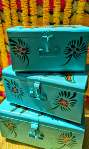 Indian truck art trunks - Bambi