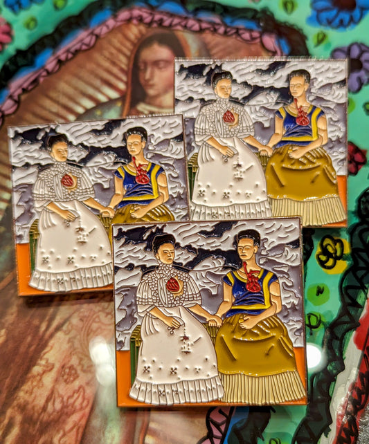 Two Fridas pin
