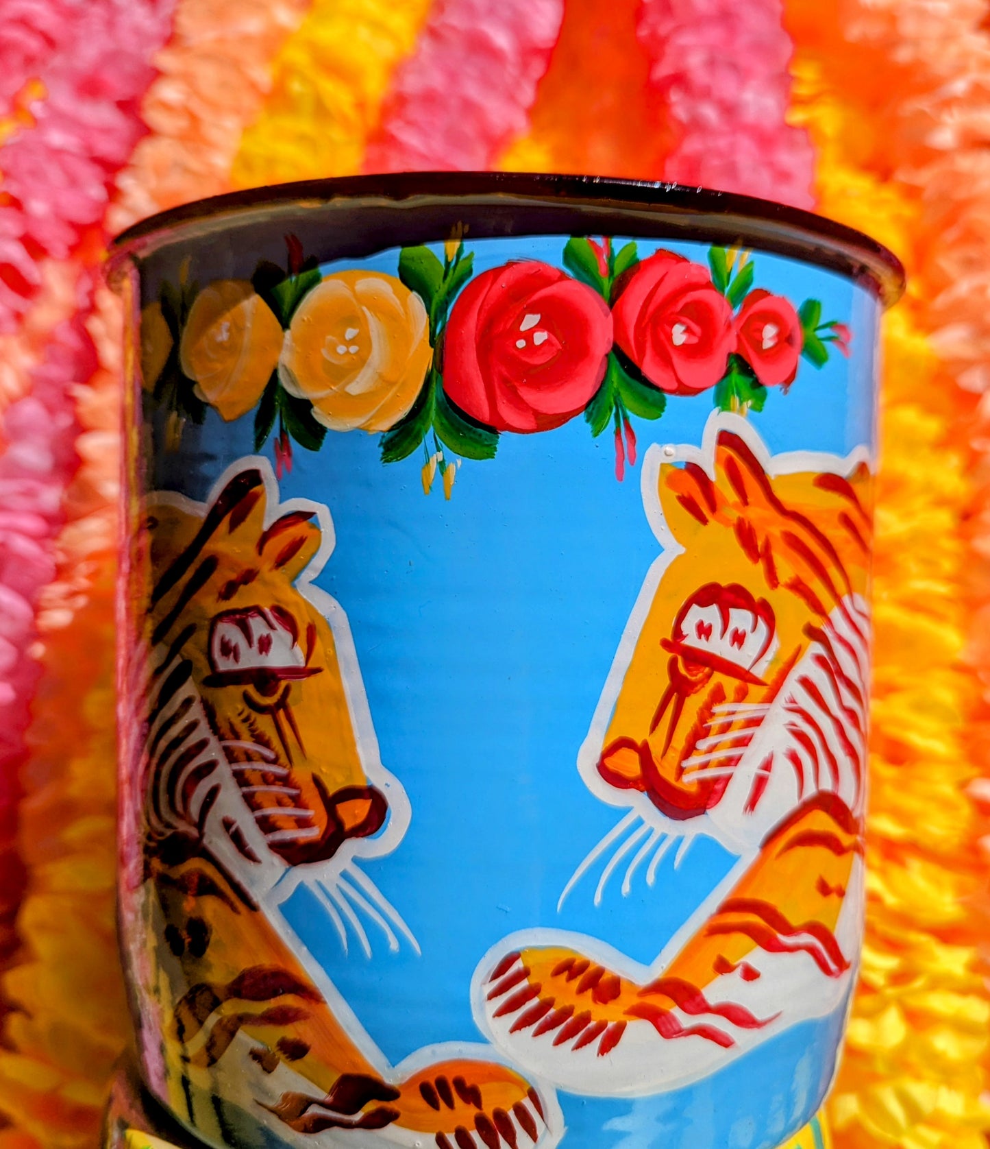Truck art pot - big cats