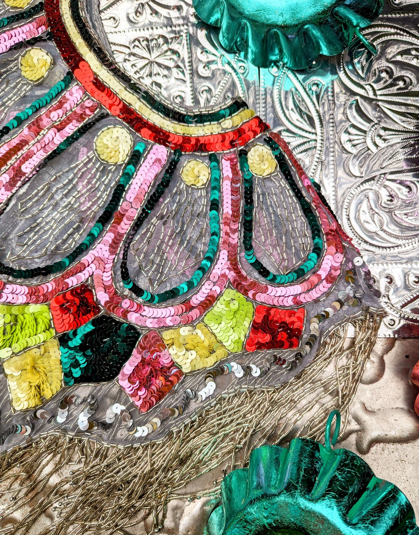 Disco dolly scallop sequin cape