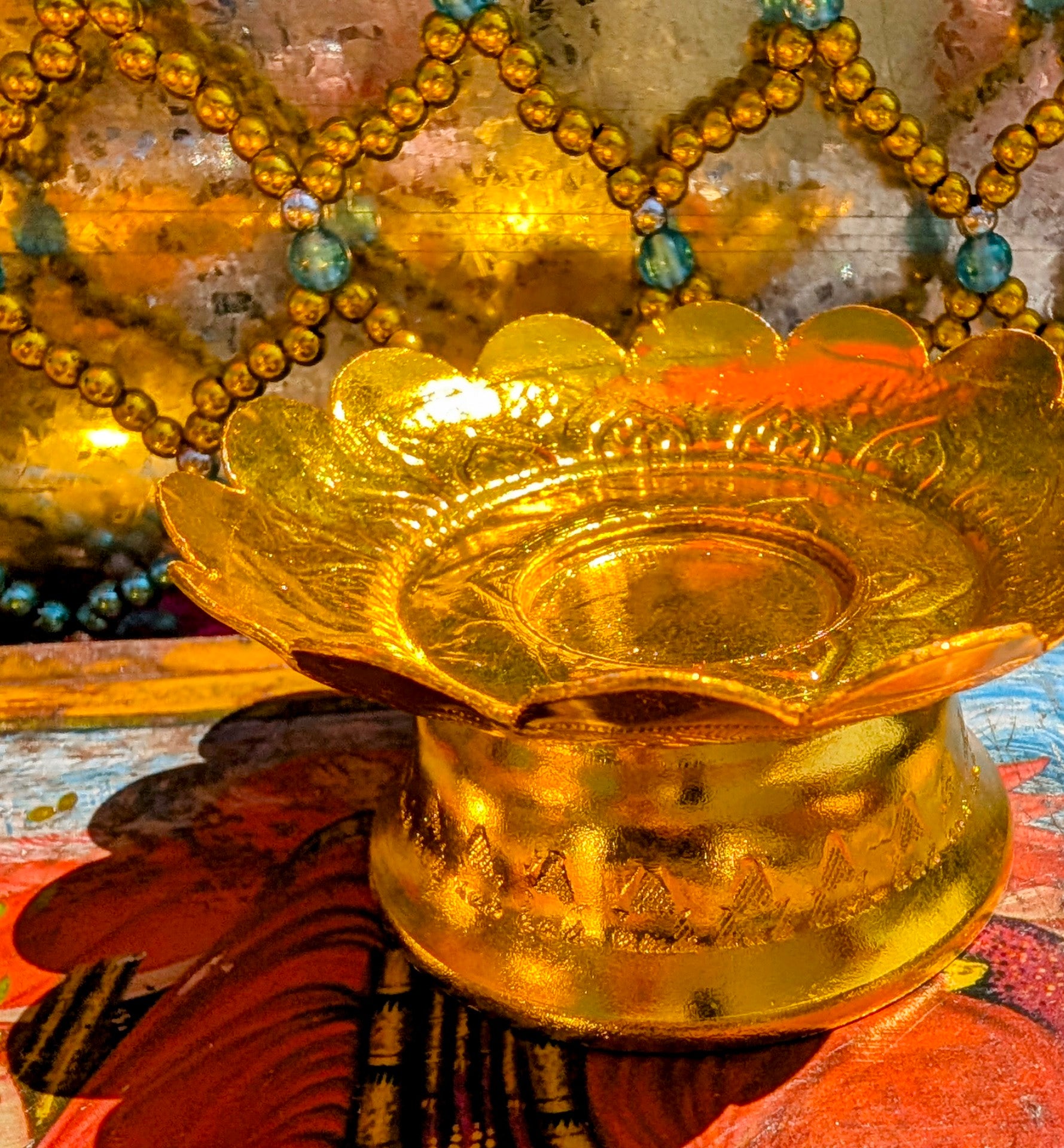 Devotional Thai offering bowls