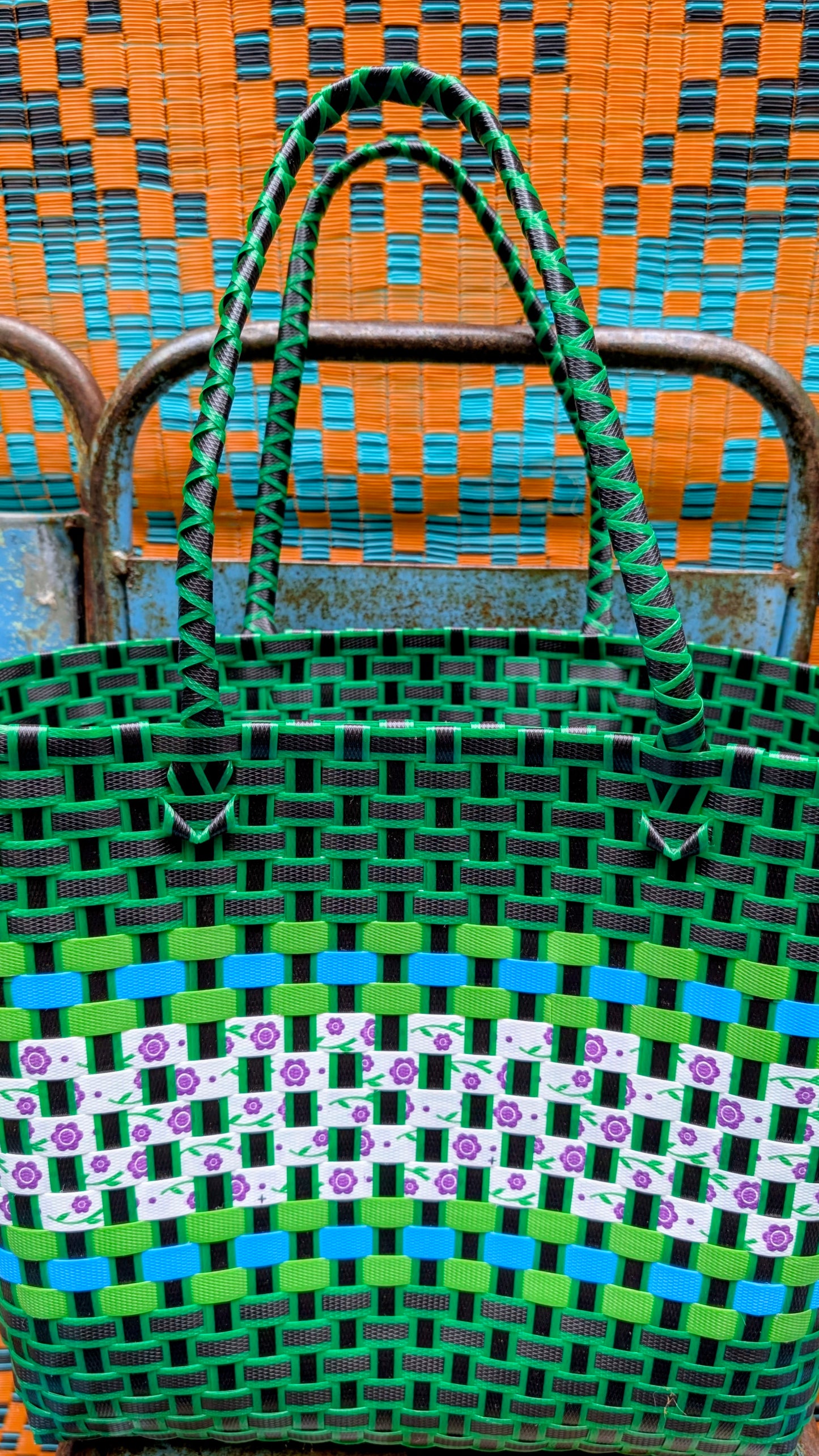 Retro woven basket