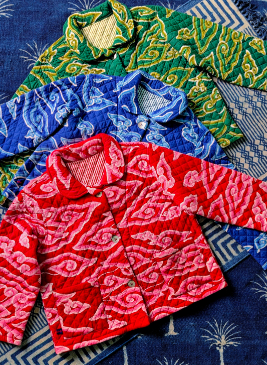 Fuelled by the love of Indonesian cloud batik, we sought to create our own in India with screen printing!

This collection has been expertly printed onto a beautiful soft lightweight cotton, then quilted, and lined in matching soft fine cotton stripes. Irons, falls and wears like a dream!

A classic style boxy jacket, great for cooler evenings, mid season or just that extra all day layer in the colder months!

Handmade in India. Patterns and sampling made here in the UK by our founder Anna Moody.

 Wash at 