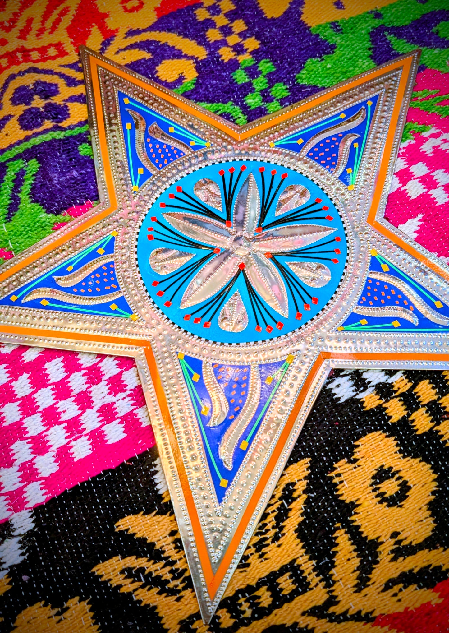 Colour pop silver star