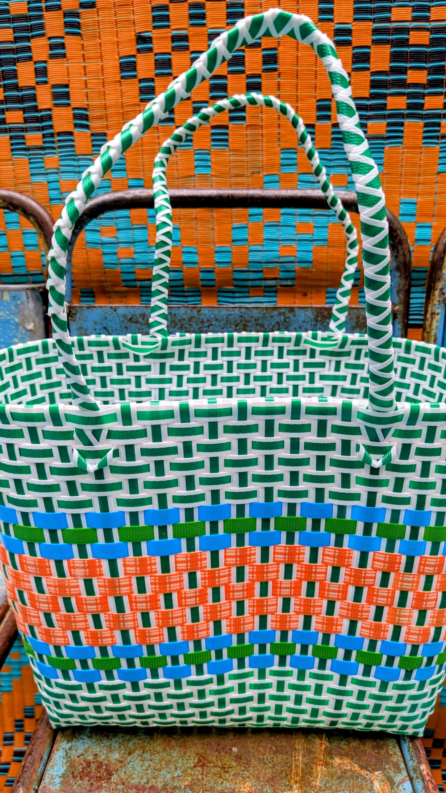 Retro woven basket