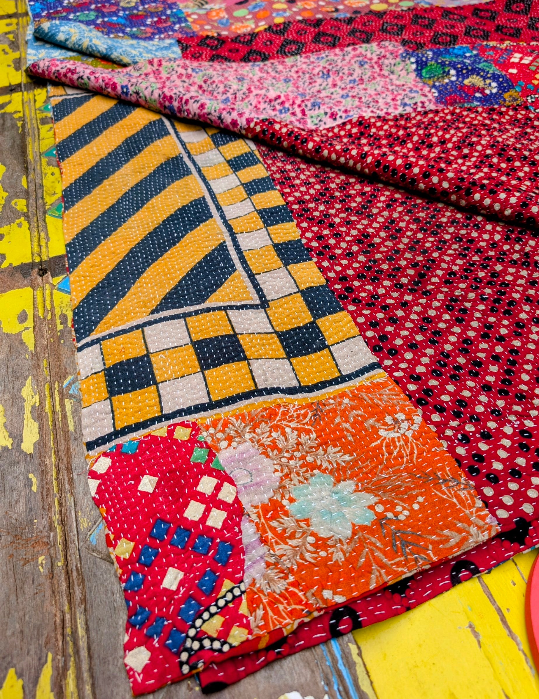 Floral graphic Kantha quilts - No 10