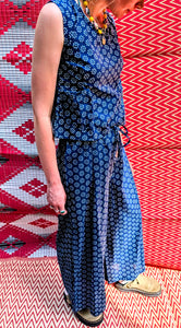 Indigo pocket top