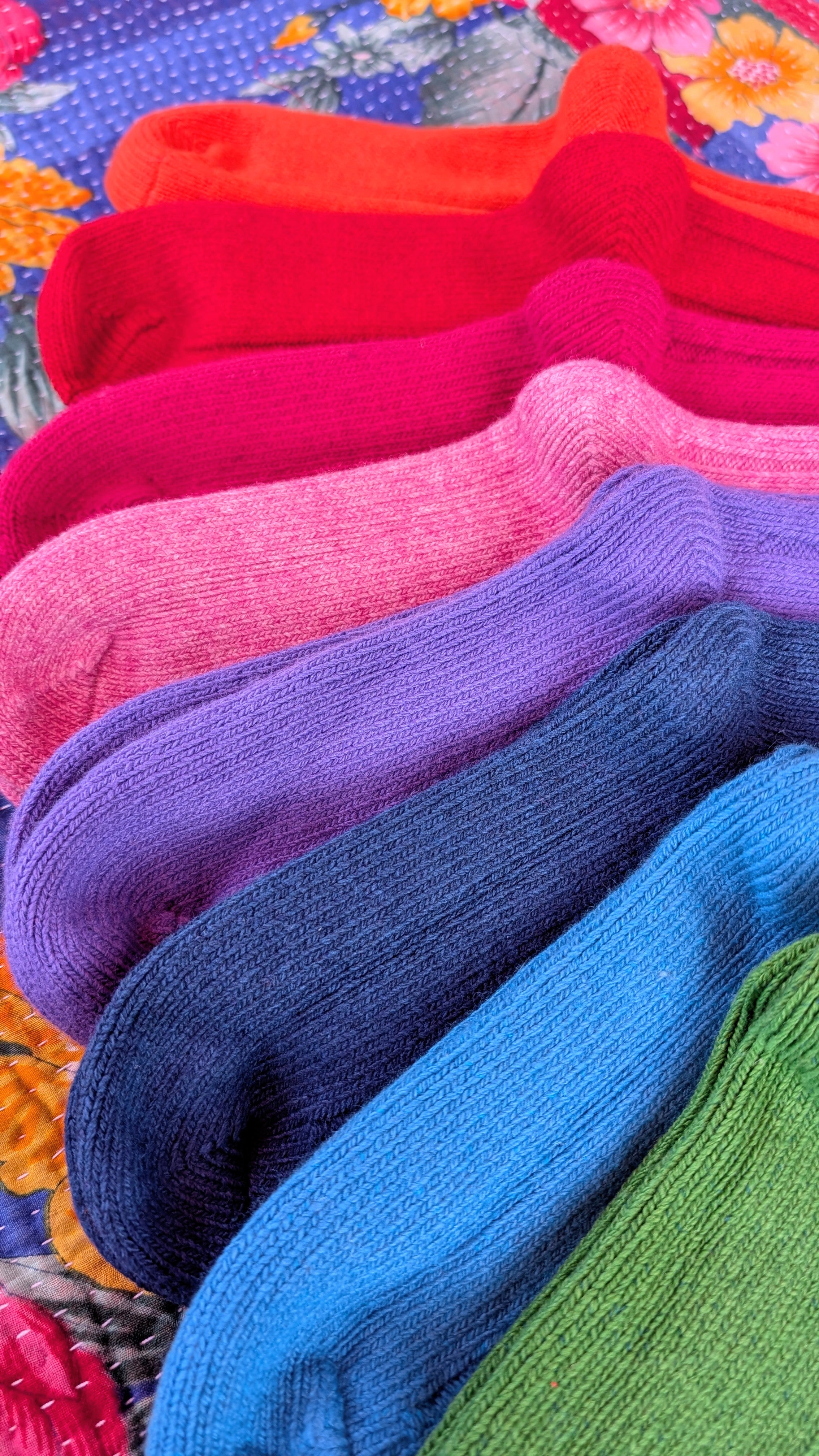 Soft luxe recycled wool socks