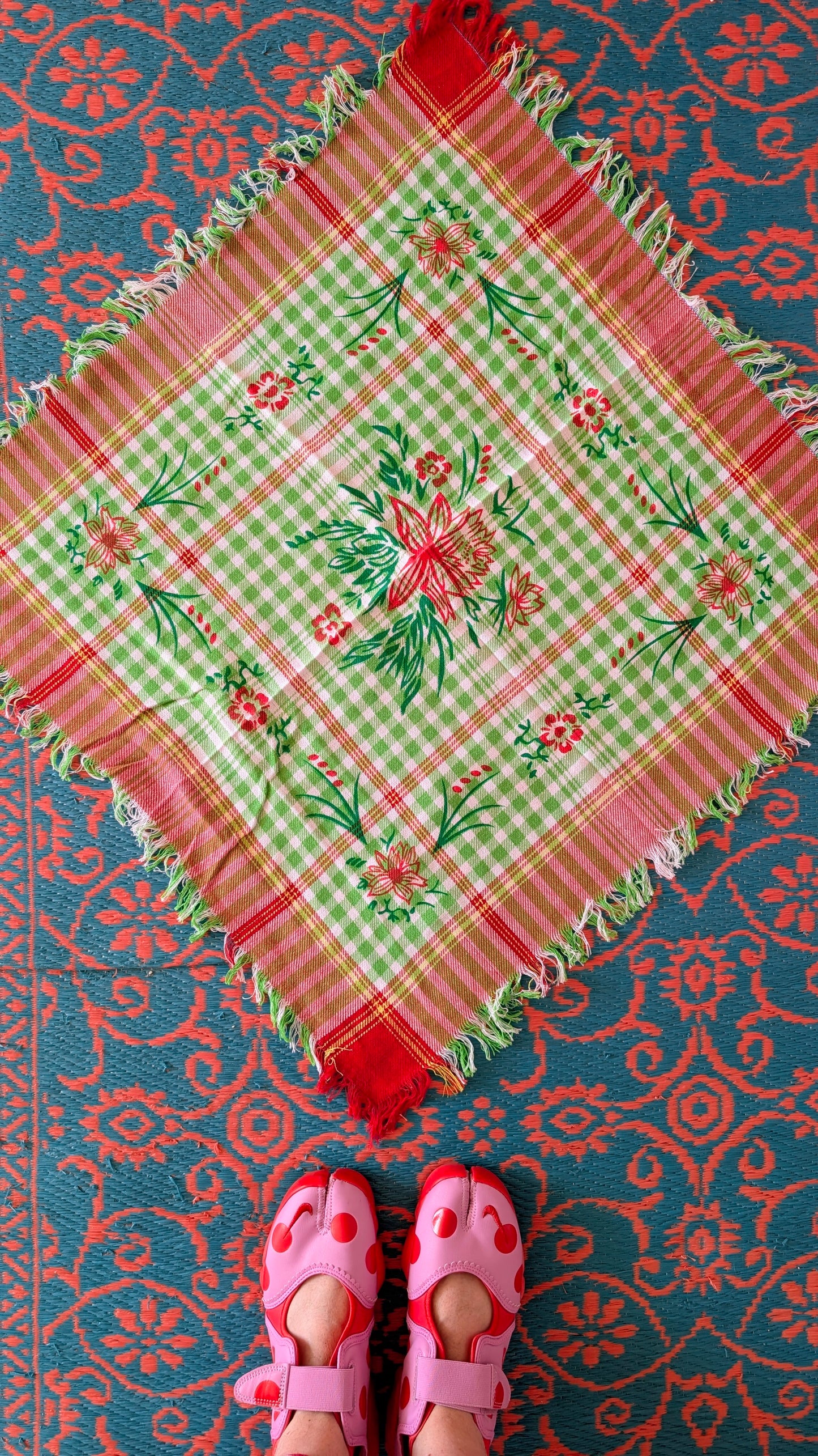Cotton kitsch check scarf