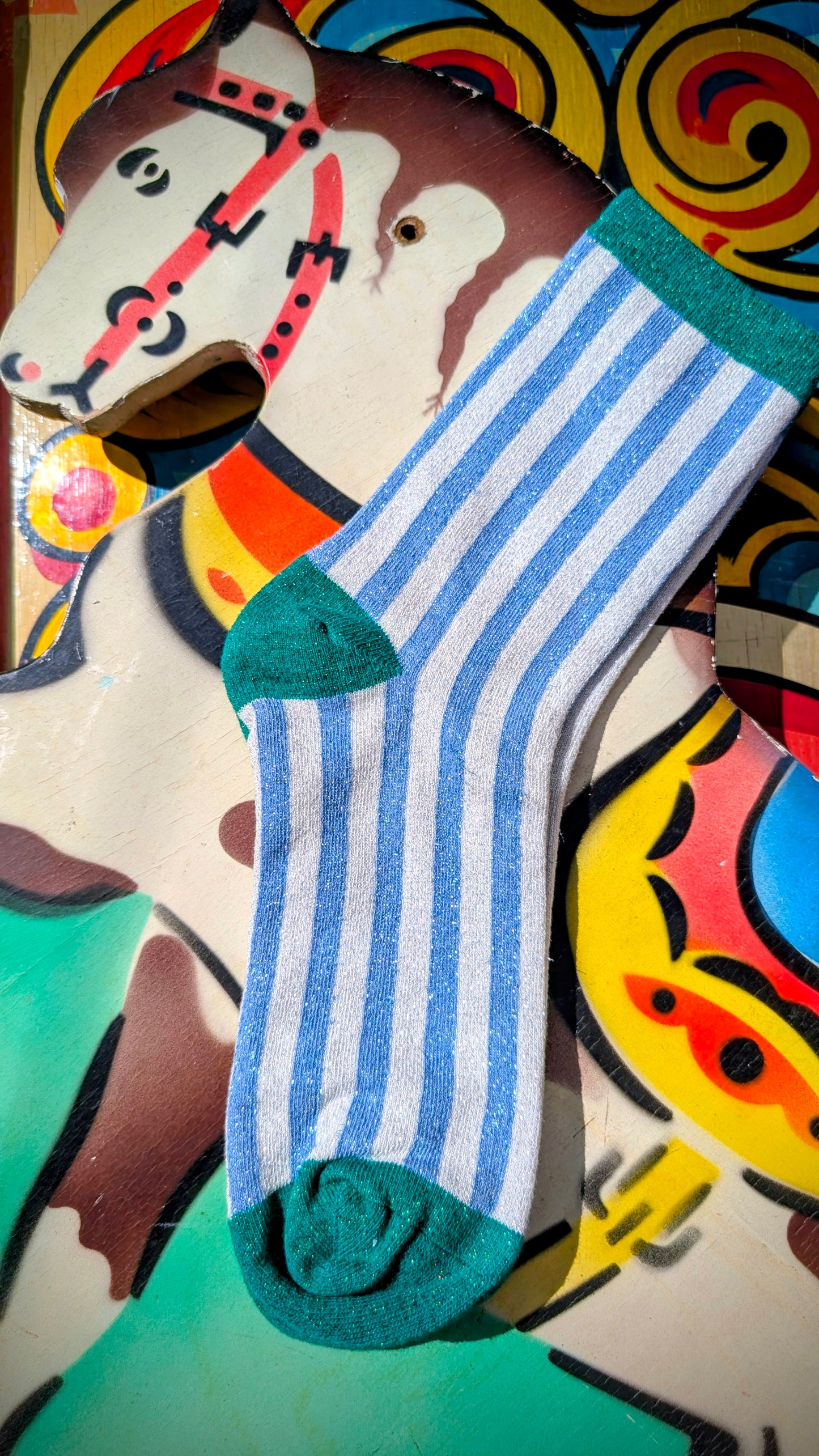 Circus stripes glitter socks