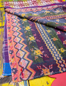 Floral graphic Kantha quilts - No 13