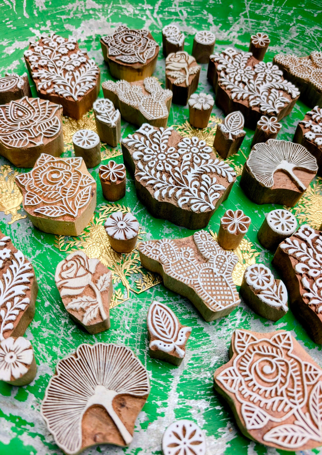 Flora wood blocks