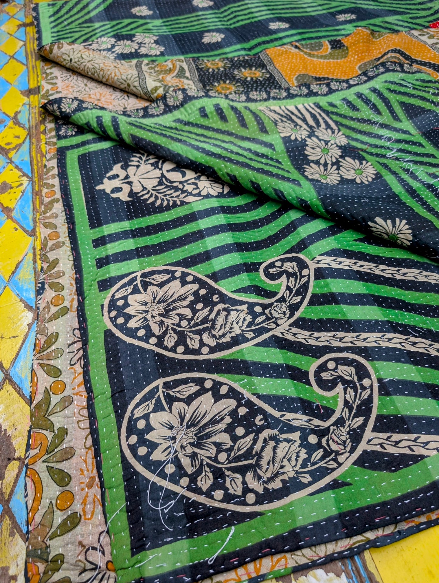 Floral graphic Kantha quilts - No 7