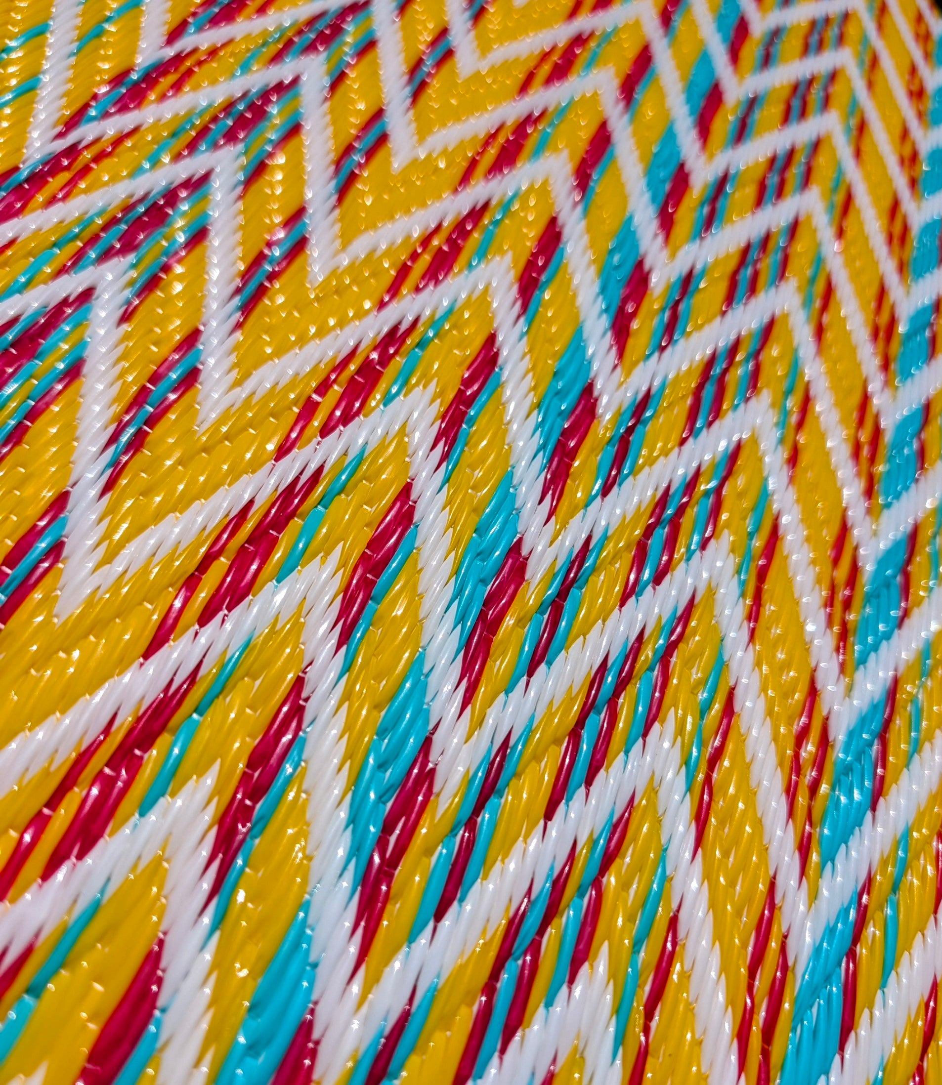 Senegalese recycled plastic mat - MEDIUM