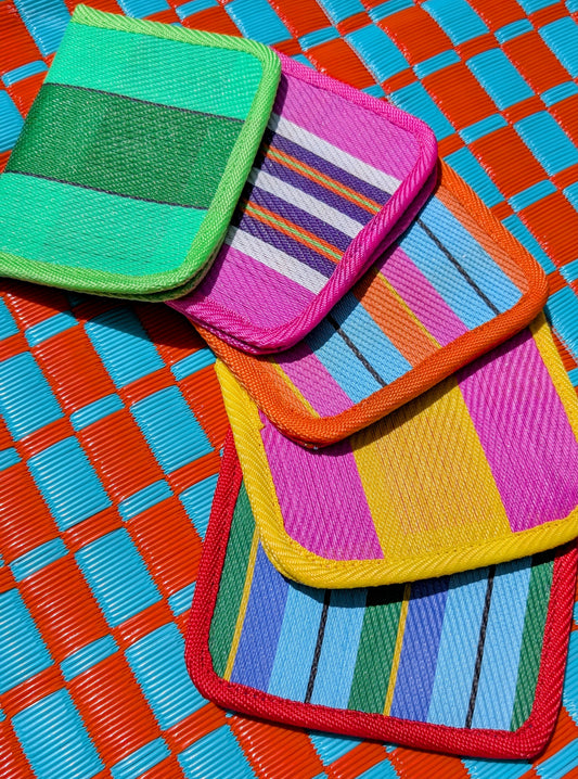 Gorgeous seaside deckchair stripes recycled woven plastic card / pass holder room for bank cards and all your loyalty cards, and fits easily in your pockets!

Length 12.5cm

Width 10cm