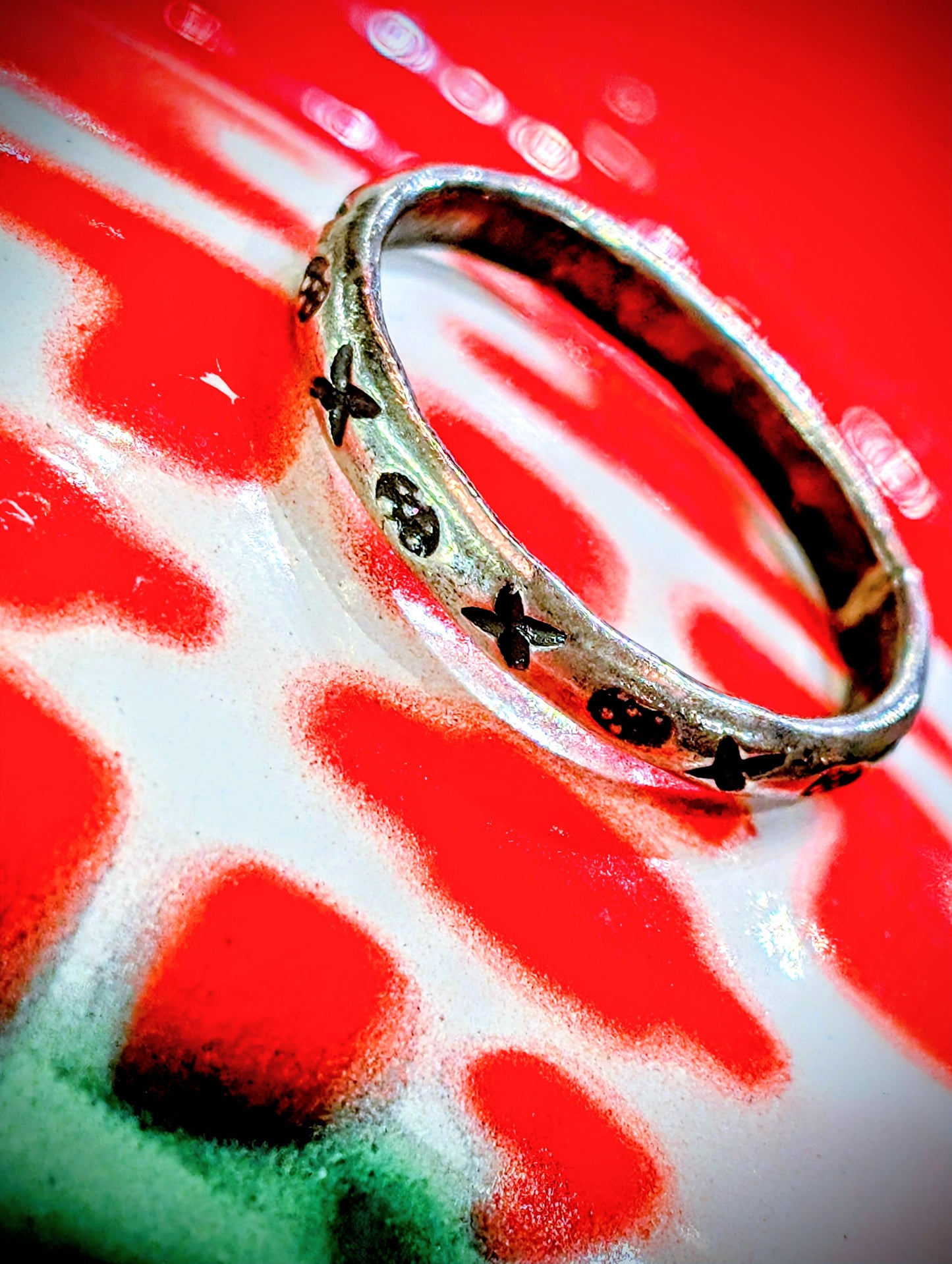 Myanmar fine flower and cross stacker ring