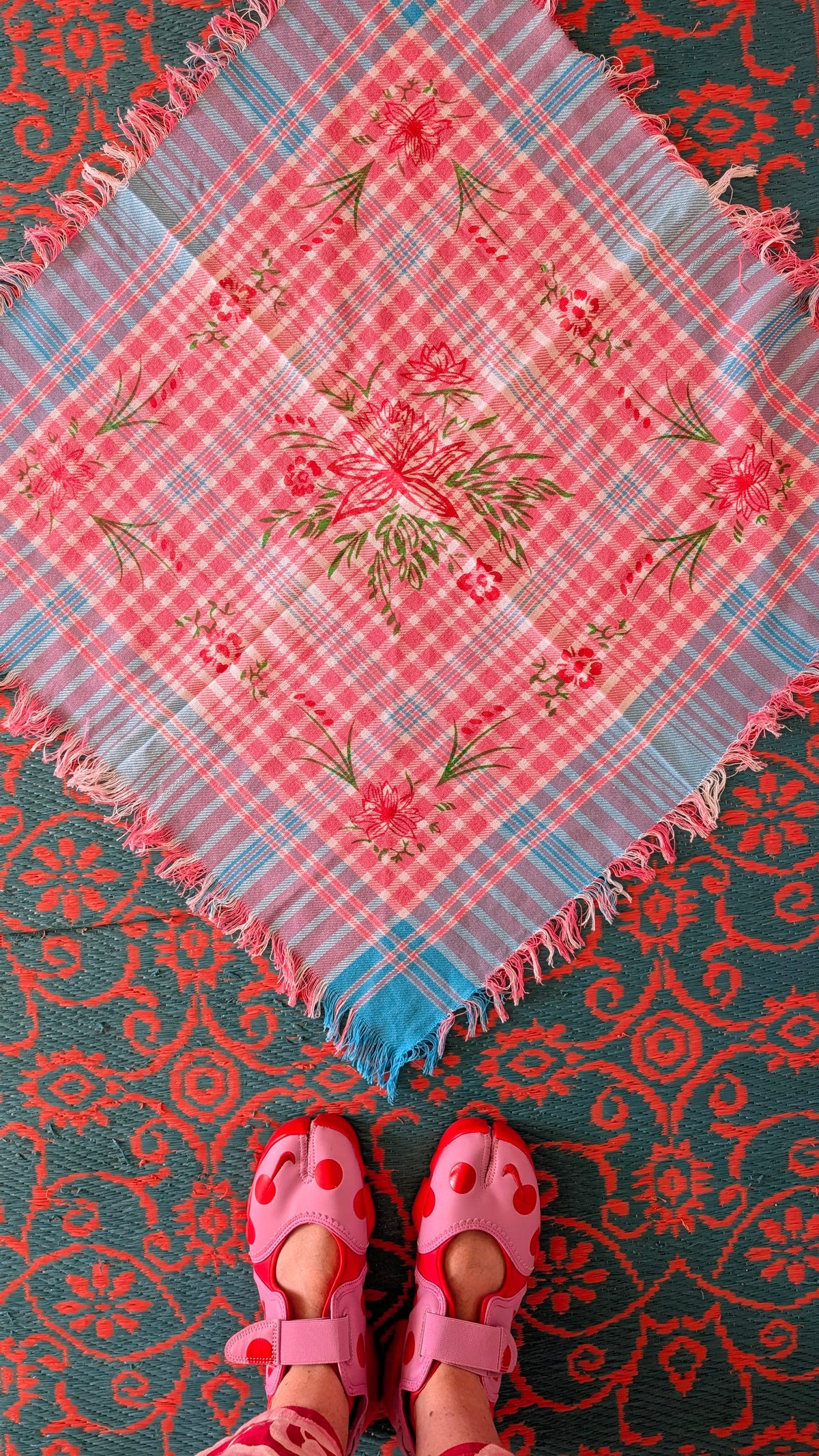 Cotton kitsch check scarf