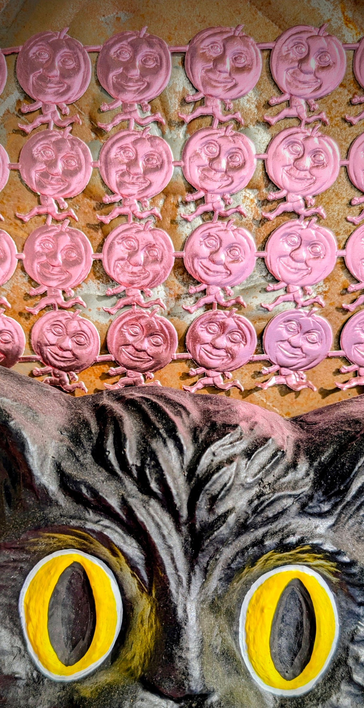 Pressed in Europe using tradional Victorian die moulds  these gorgeous pink foiled Halloween creepy, cheeky pumpkin men make beautiful autumn decorations, greetings cards, traditionally mixed with crepe paper and foil as crafting material for cards, pins, decorations and tiara's we would love to see what you do with yours!!!

Made from die pressed foiled card!

Sheet of 32 pumpkins

sheet is 26cm x 15cm

 

 
