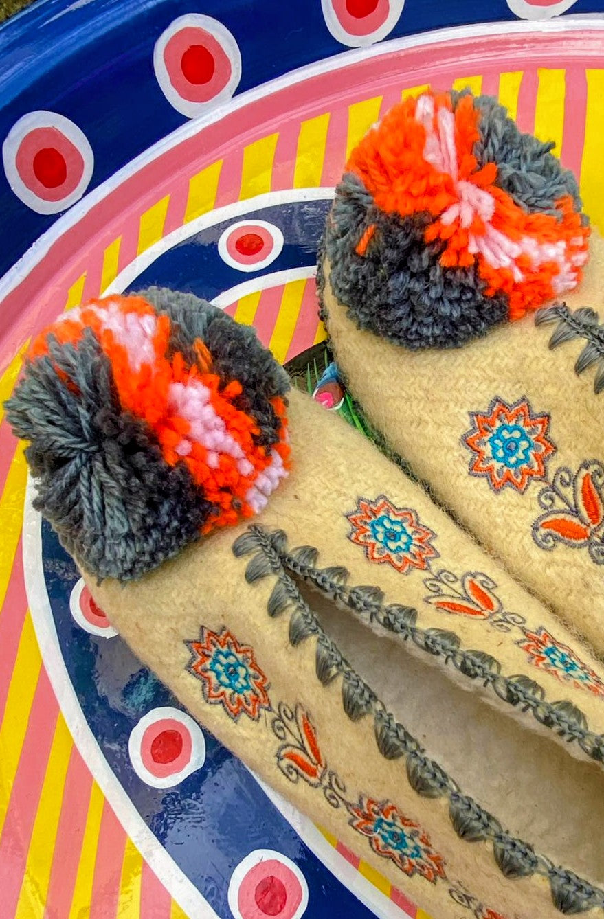 Greek pom pom slippers size 38