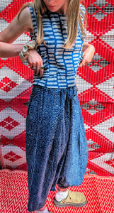 Indigo pocket top