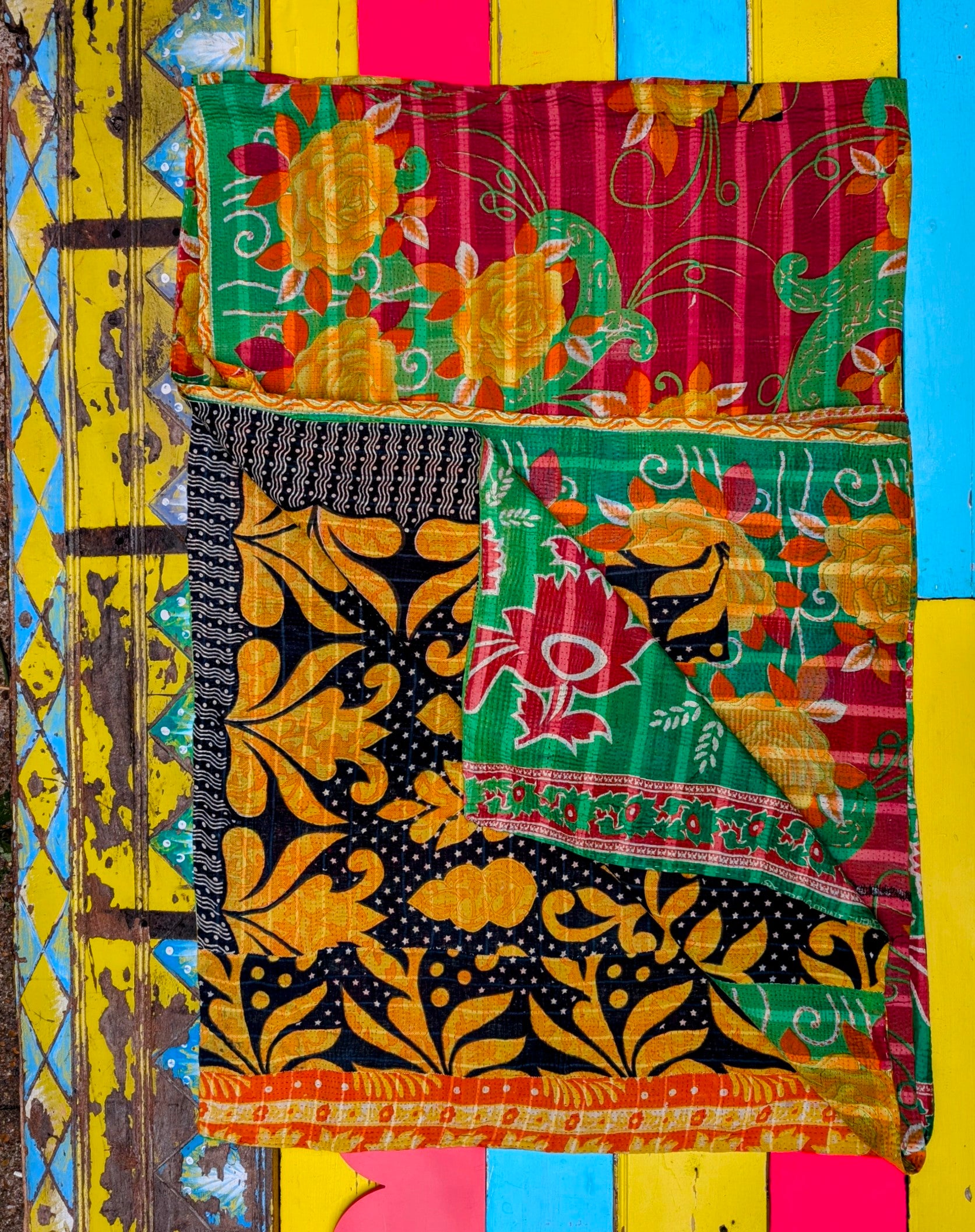 Floral graphic Kantha quilts - No 1
