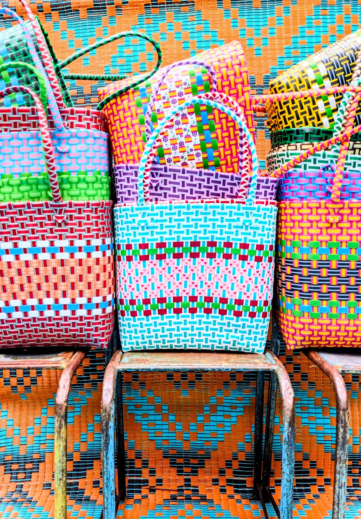 Retro woven basket