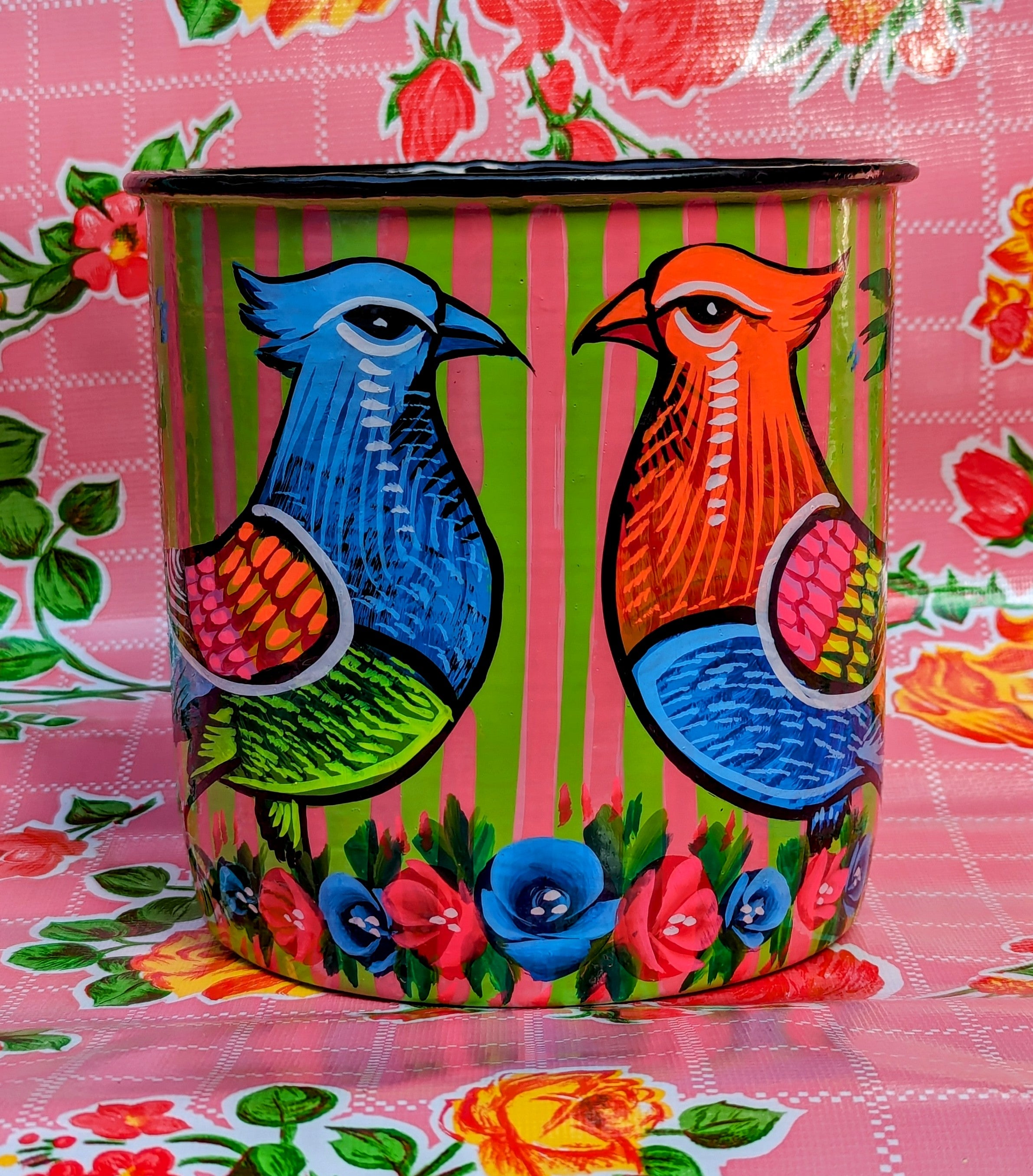 Truck art pot - birds and flowers