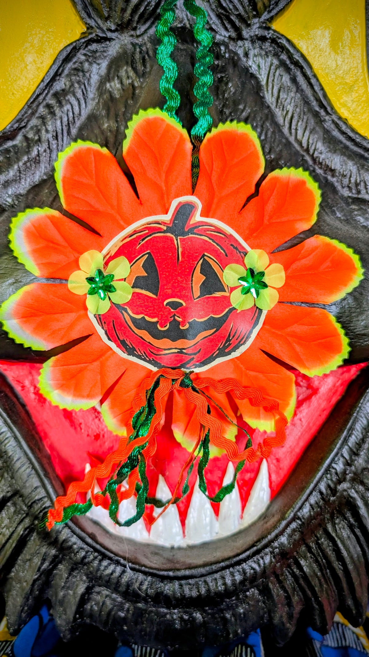 Spooky hanging decorations
