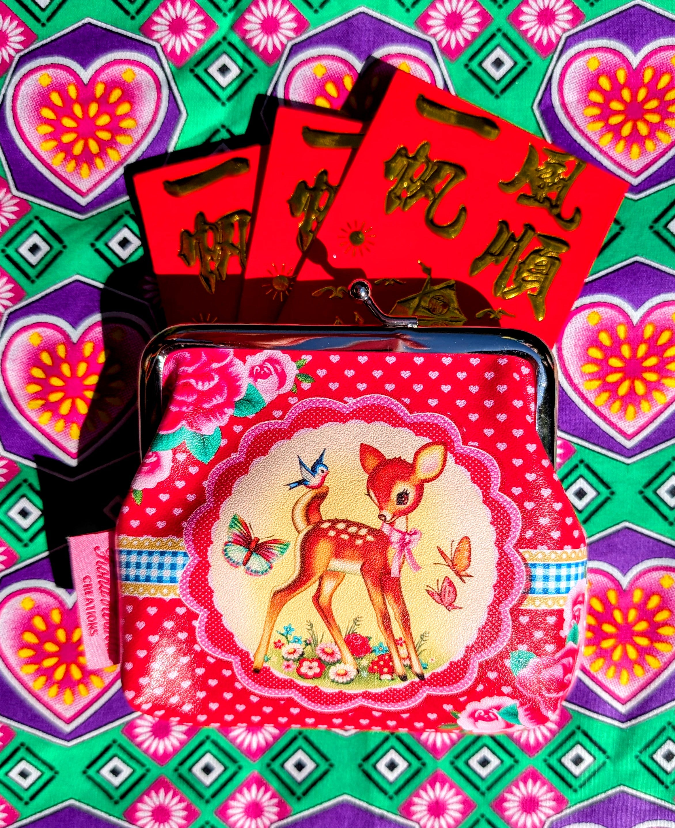 Kitsch coin purse