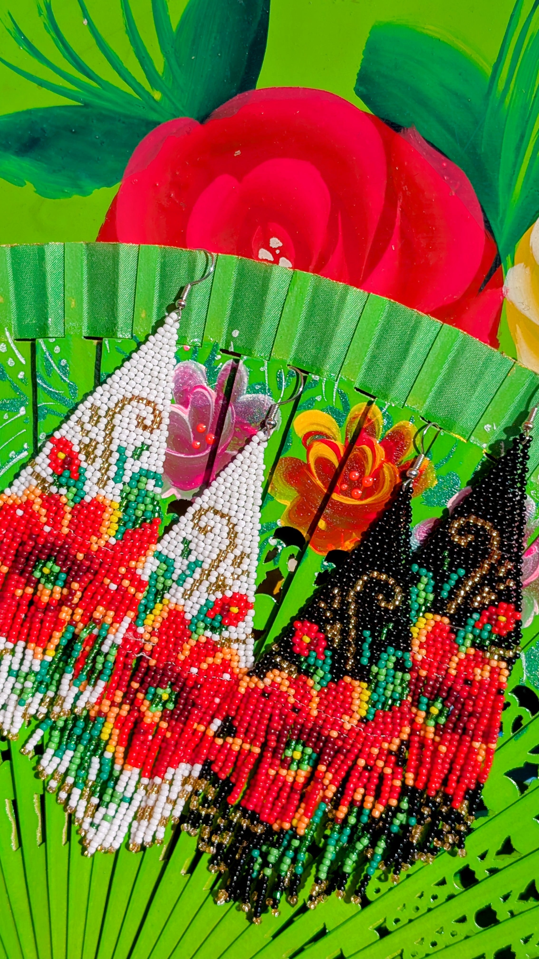 Hand beaded, fabulous ,Frida style, folk style flowers adorn these glass bead long fringed earrings.

Punchy colours for summer days, festivals and just to look gorgeous!!

12cm length from the top of the hook, 4cm wide.

Glass and polycotton, stainless hook.

 

 

 

 

 
