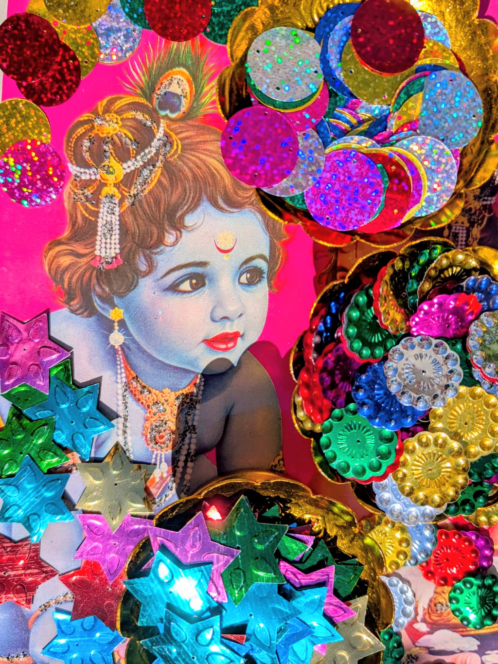 Shine on!! 

Indian large sequin packs loaded with bright and shining sequins for making everything beautiful!!

Totally inspired to sequin everything after seeing the Leigh Bowery exhibition, face, shoes, collars and cuffs!!

Will you make decorations, decorate greetings cards?, sew them?, glue them ?, string them? , we would love to see what you do with yours!!!

Made from foiled plastic

 100g per pack.

Approx 3.5cm diameter each.
