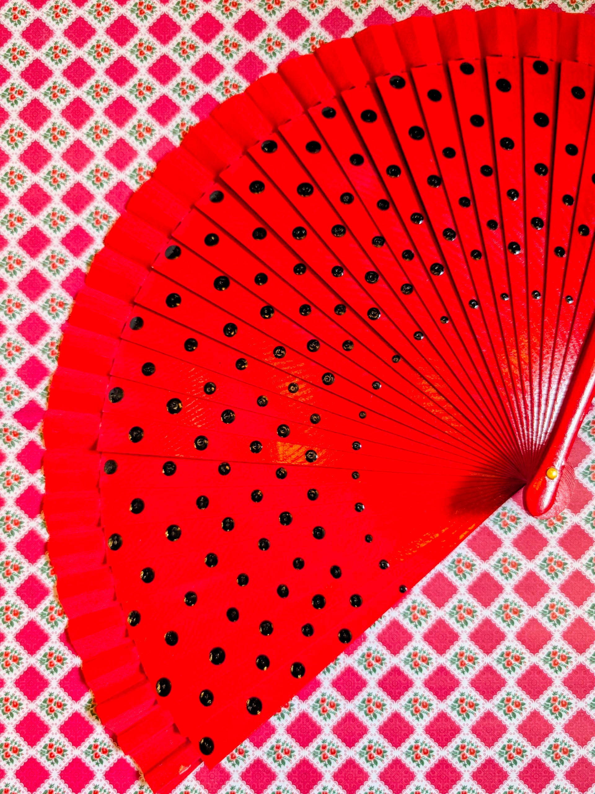 Hand painted spot fans