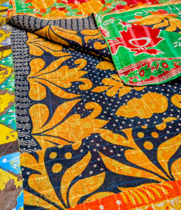 Floral graphic Kantha quilts - No 1