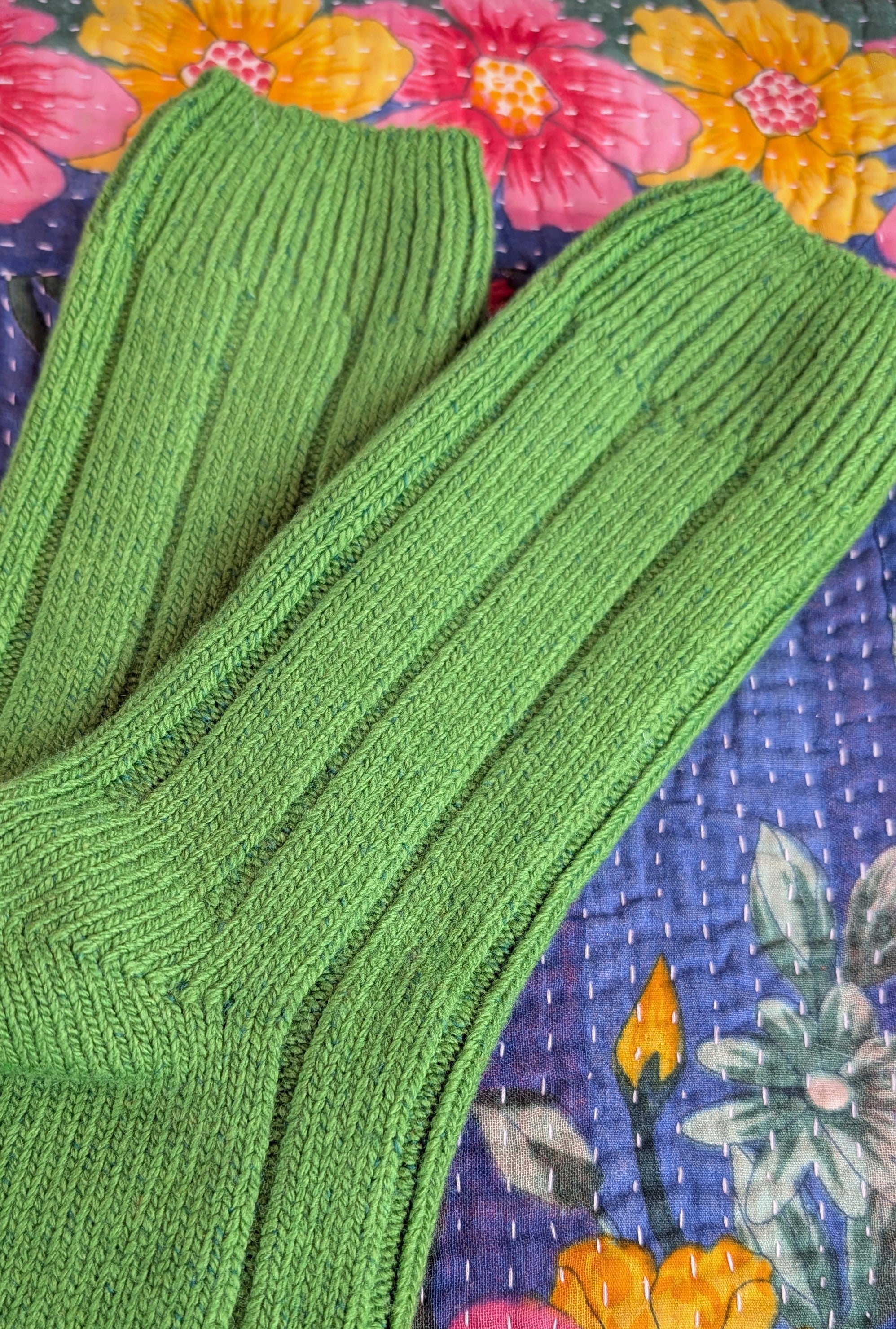 Soft luxe recycled wool socks