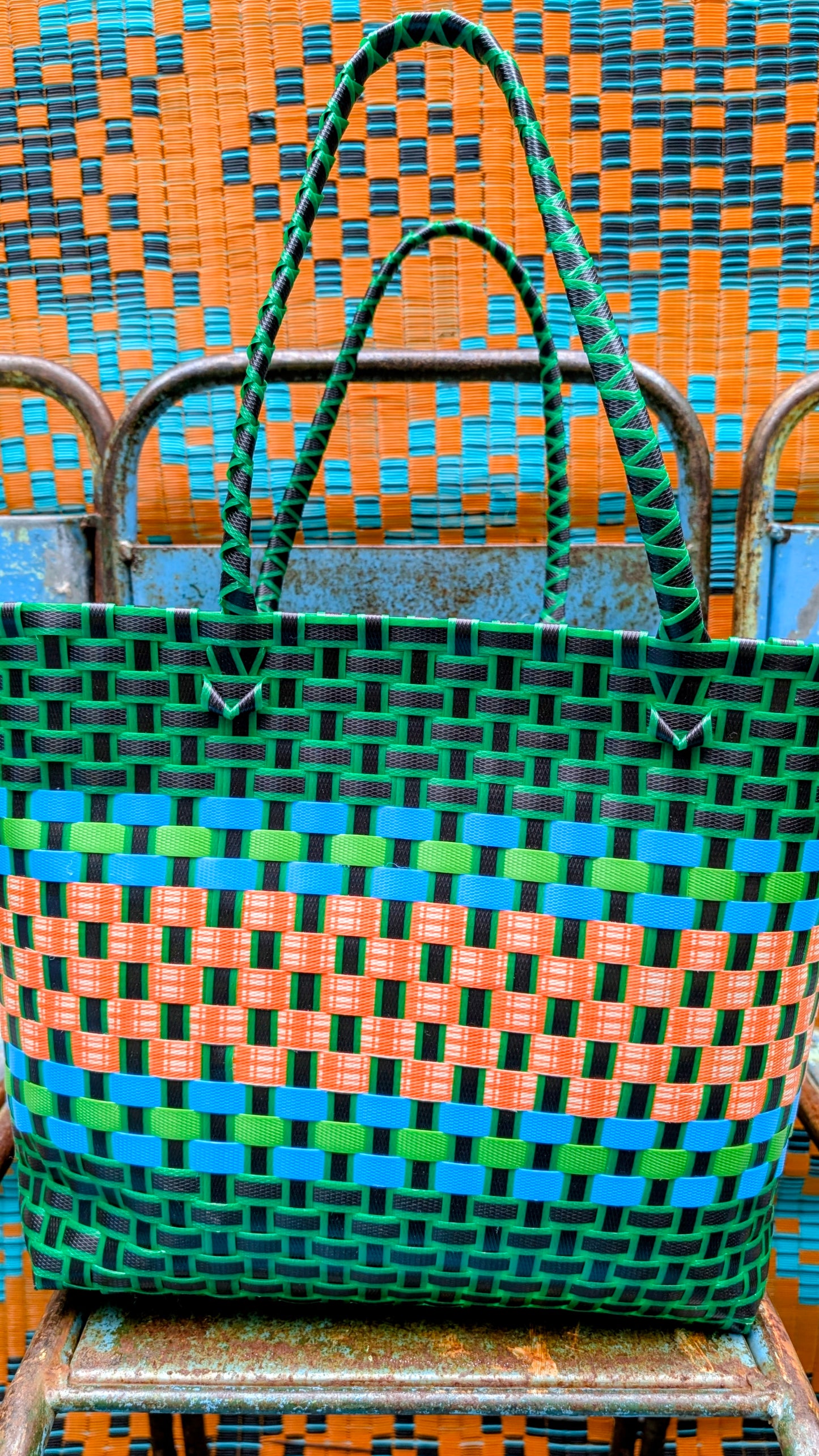 Retro woven basket