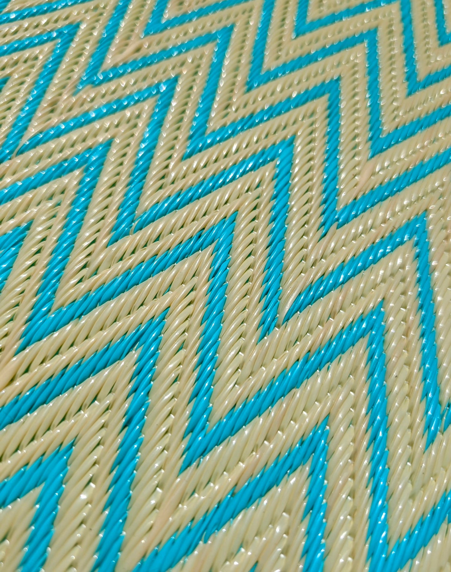Senegalese recycled plastic mat - MEDIUM