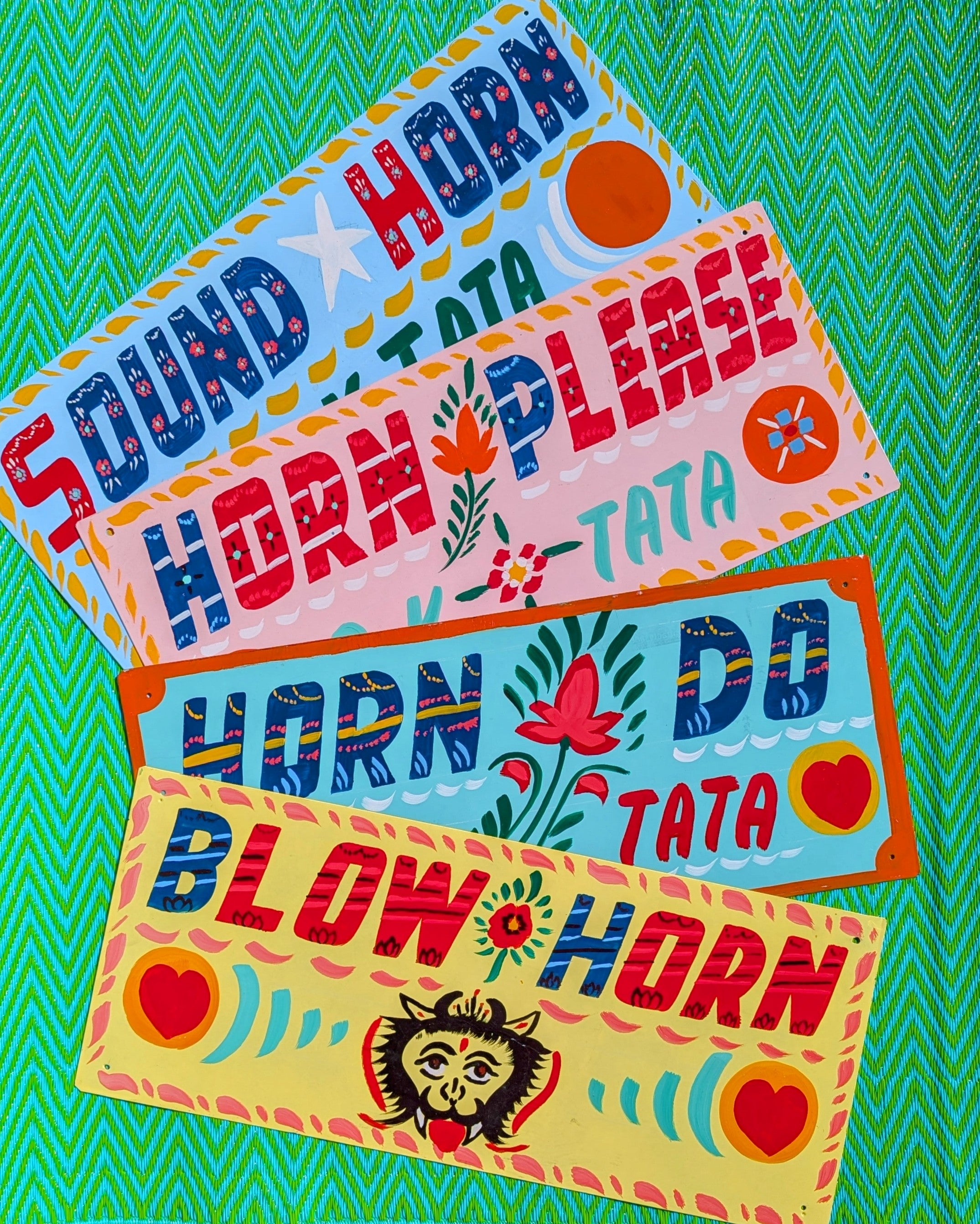 HORN PLEASE!