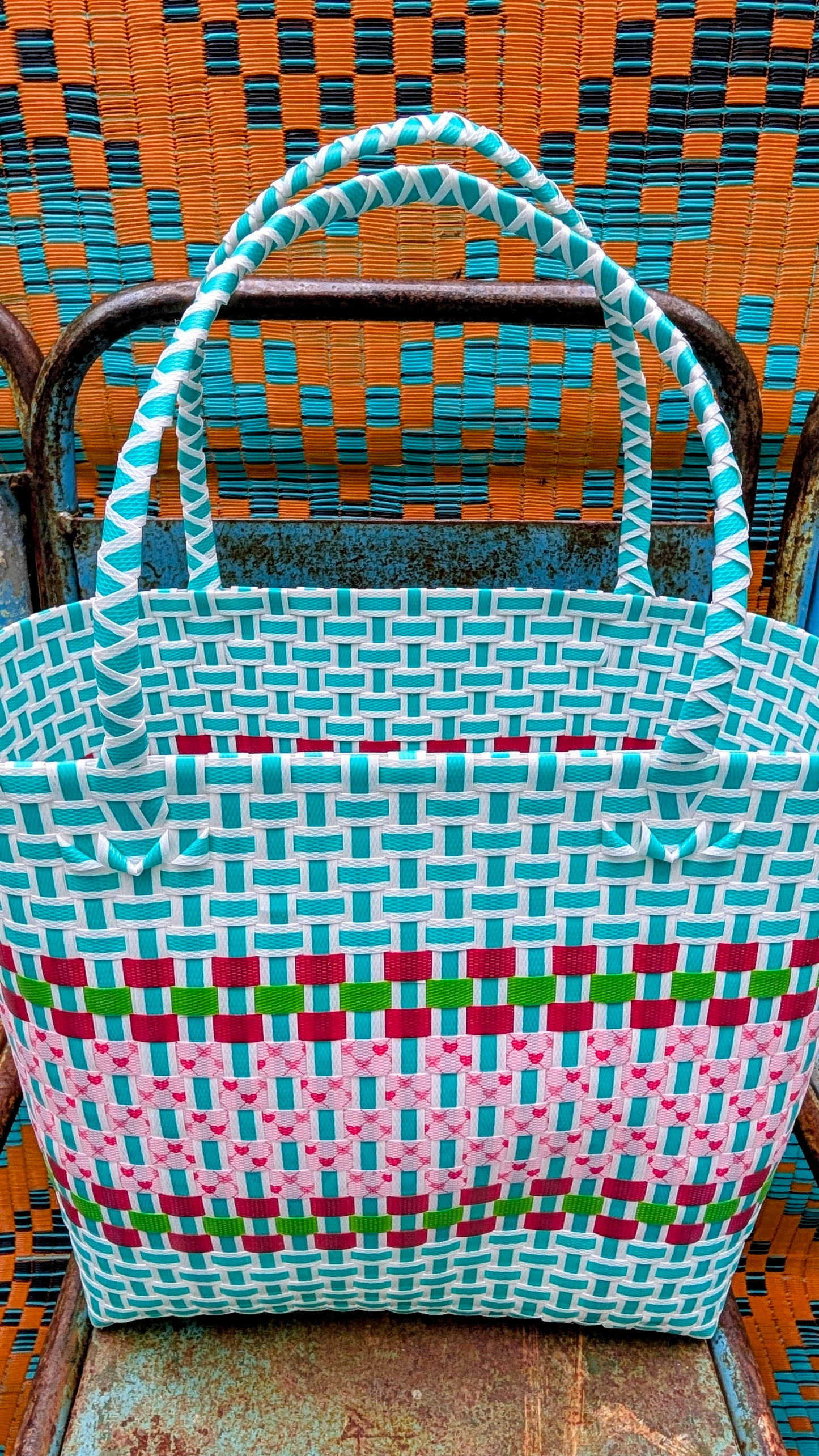 Retro woven basket
