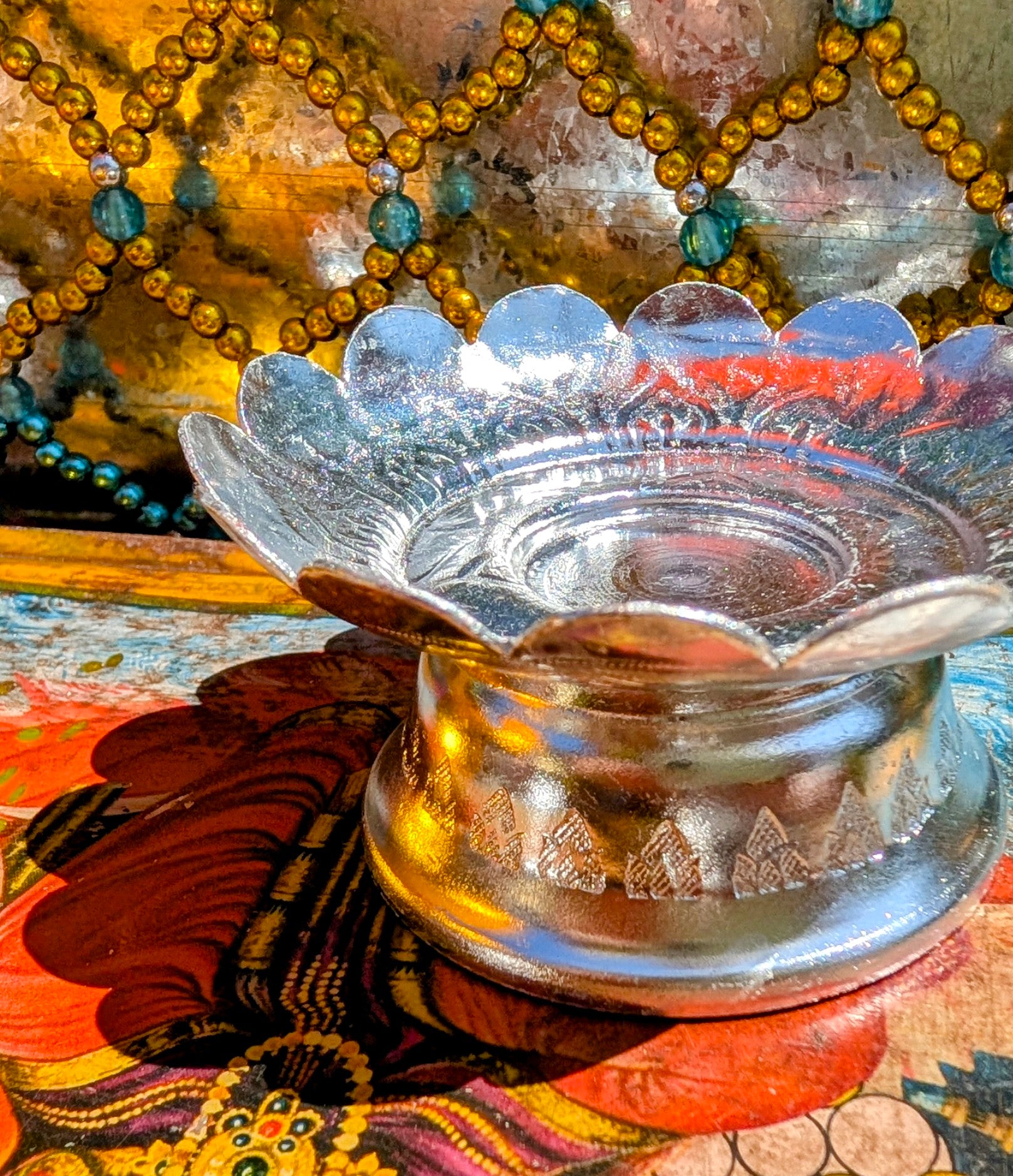 Devotional Thai offering bowls