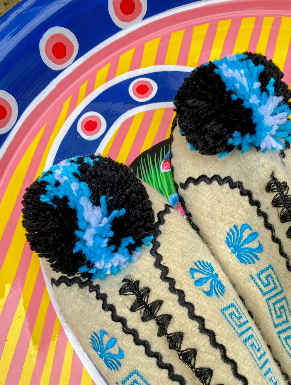 Greek pom pom slippers 43