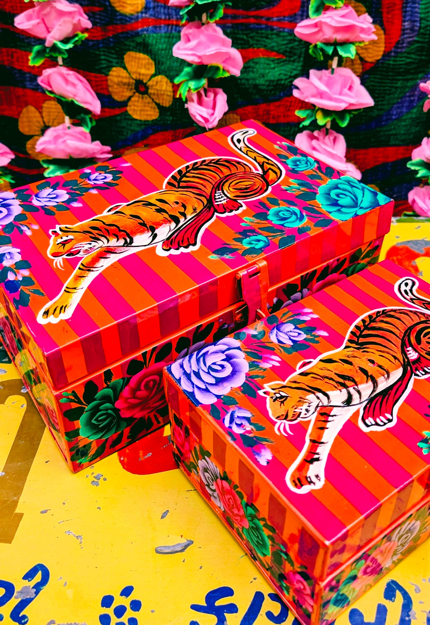 Truck art jewellery/sewing box