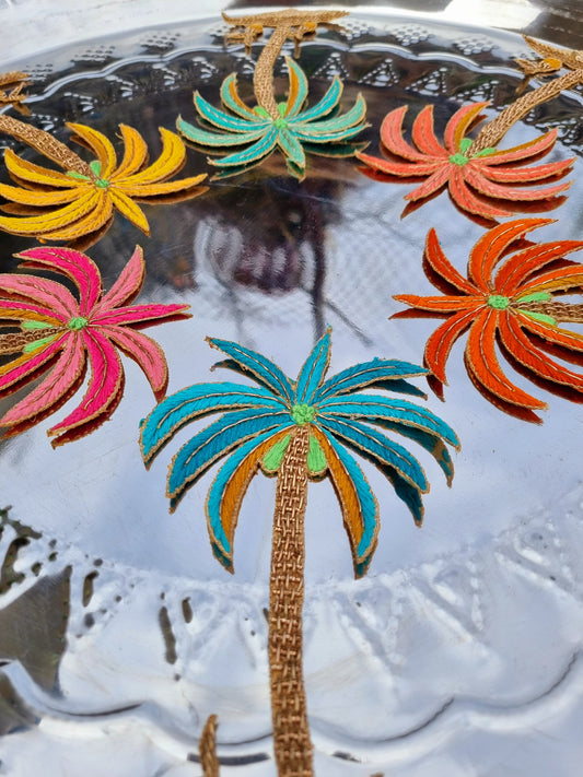 Palm tree patches