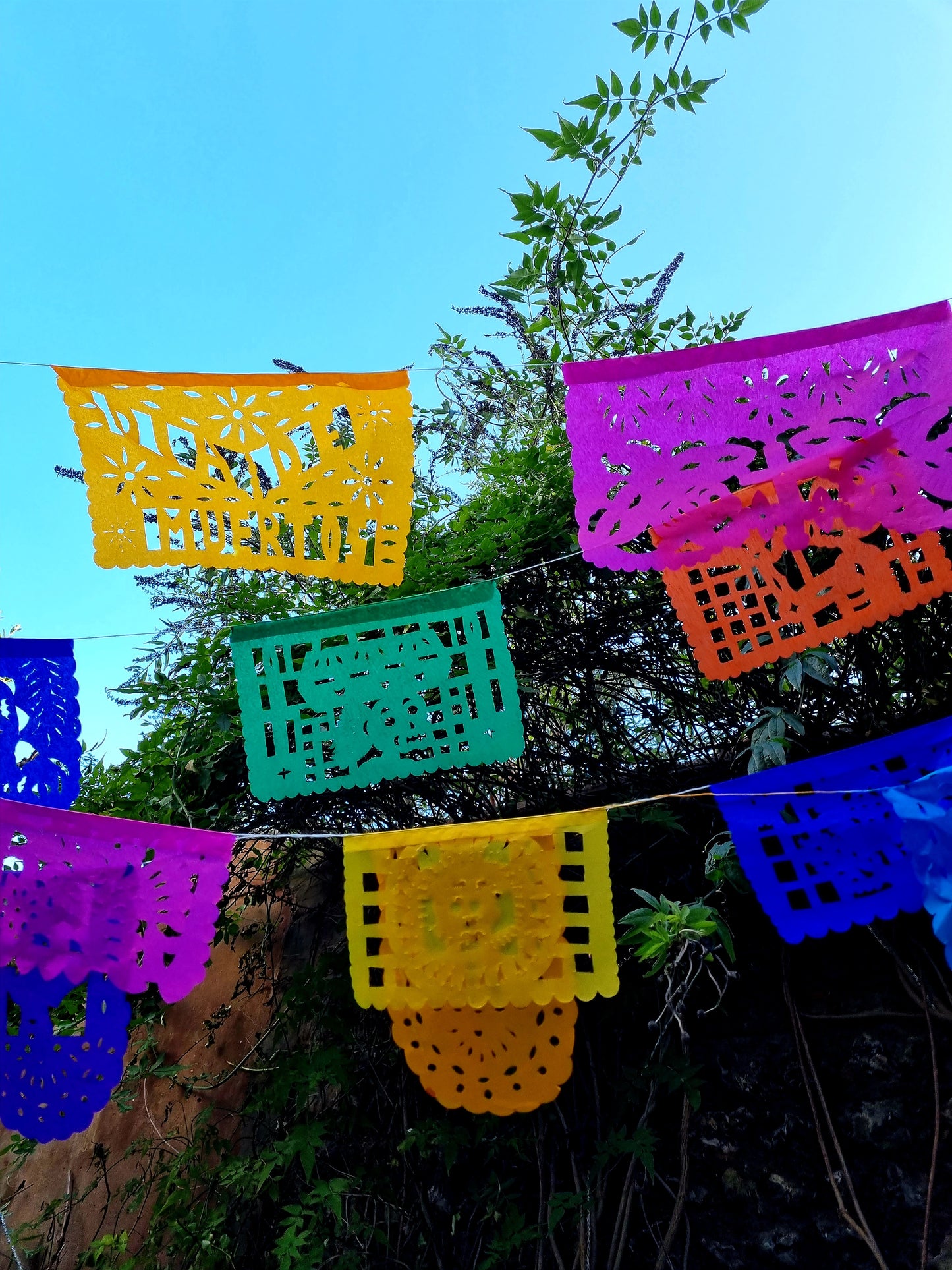 Mexican Picado papel