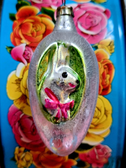 Bunny on egg - vintage moulded glass baubles